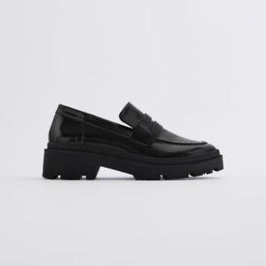 Zara Treaded Sole Loafers Size 6.5